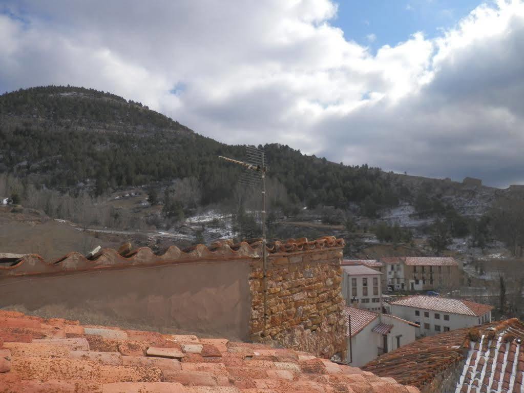 Hostal El Portalico Linares de Mora Eksteriør bilde