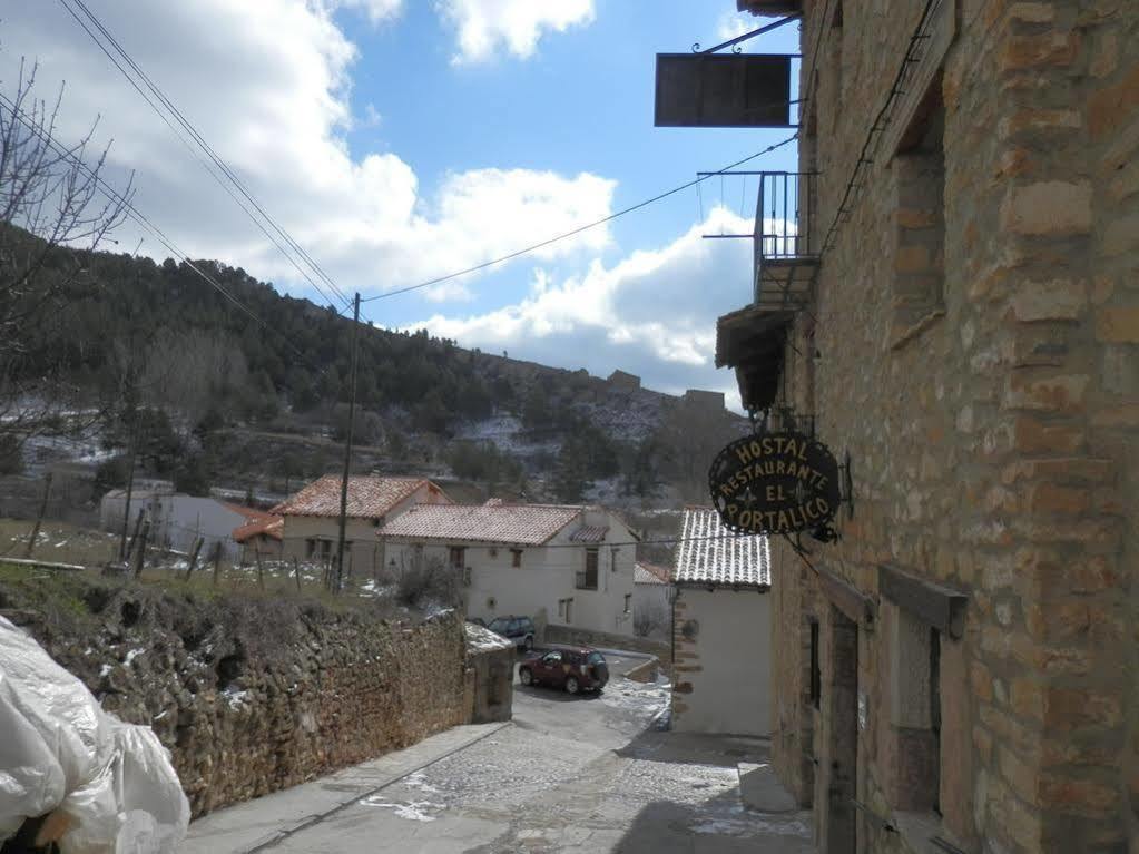 Hostal El Portalico Linares de Mora Eksteriør bilde